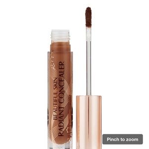 Brand new charlotte tilbury radiant concealer in 17 deep